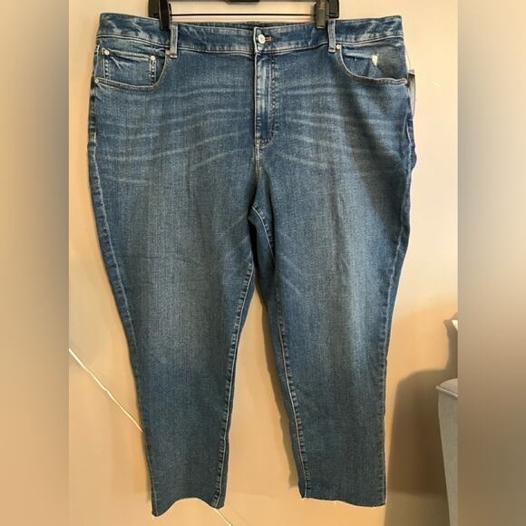 TALBOTS WOMENS “RELAXED” JEAN SIZE 22W NWT - Picture 1 of 6